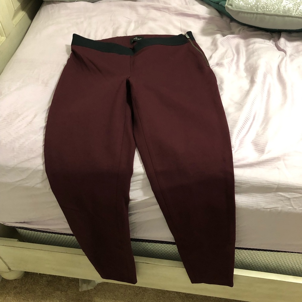 White House Black Market ponte knit leggings